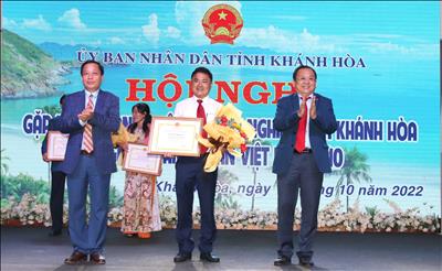 PTC3 là một trong 4 doanh nghiệp tiêu biểu được UBND tỉnh Khánh Hòa vinh danh nhân Ngày Doanh nhân Việt Nam